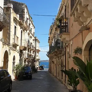 https://apartment-bedda-mia.sicilyhotelsitaly.net